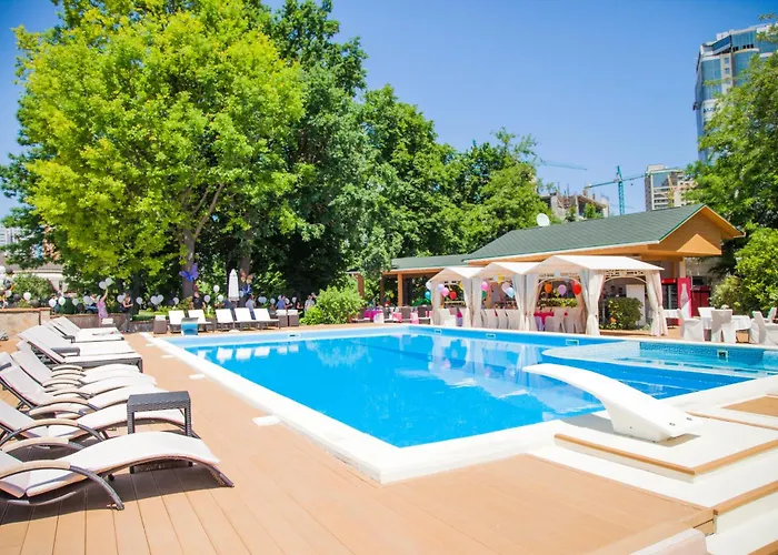 Arcadia Plaza Hotel